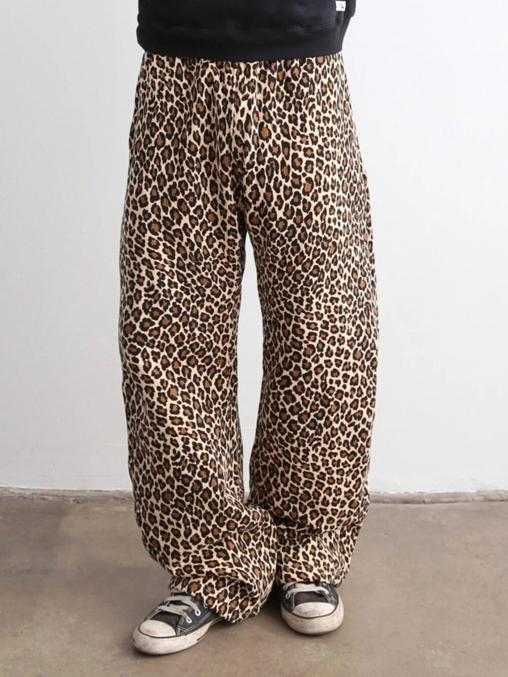 Akimbo Club Straight Leg Sweatpant | Leopard | Medium